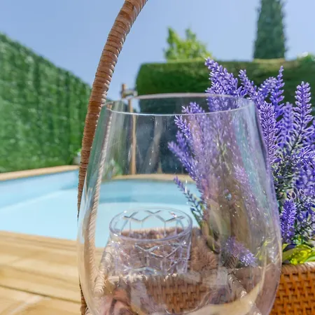 Apartament Flateli Montjuic Girona
